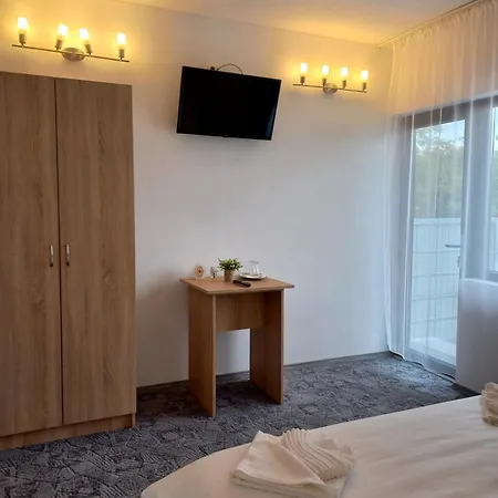 Casa Din Golful Dunarii * Eselnita